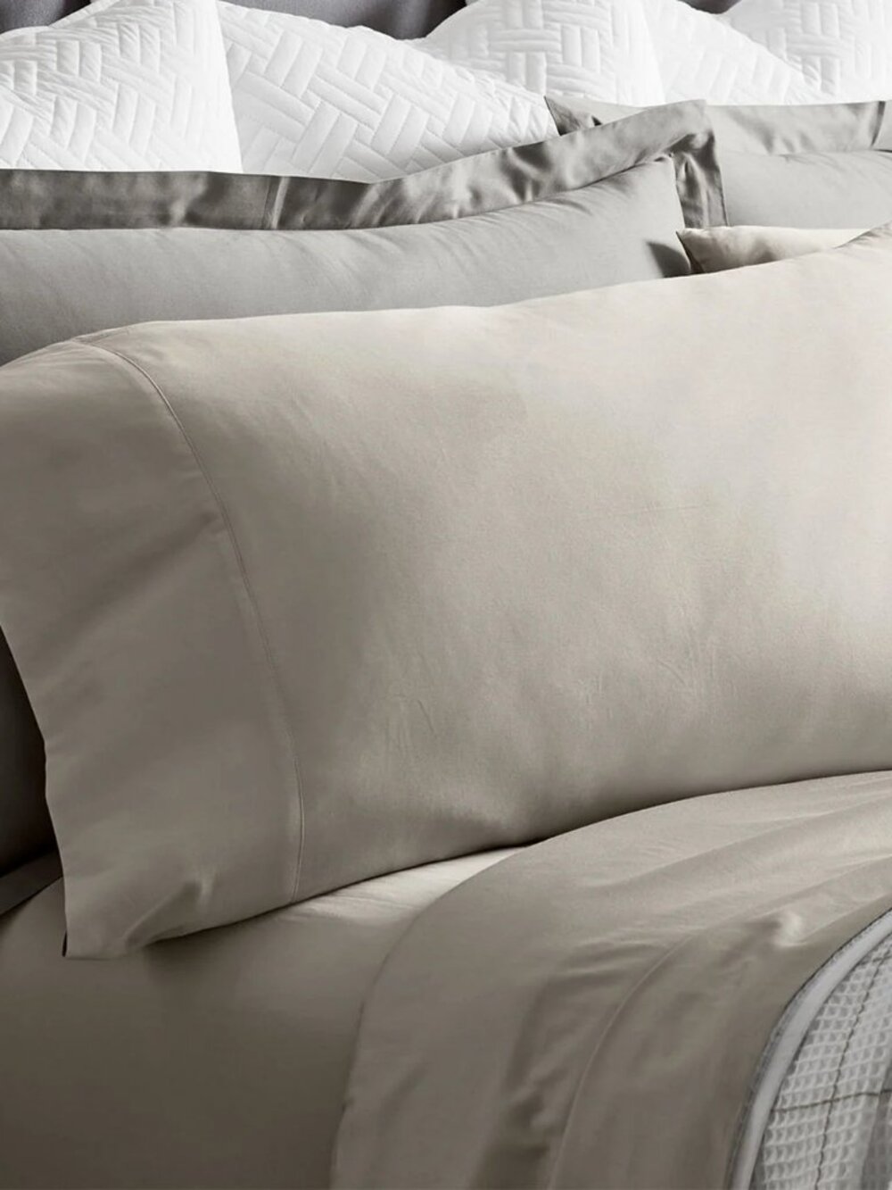 NWT Boll & Branch Percale Fitted Sheet (Full) + Pillowcases (Standard) | Pewter